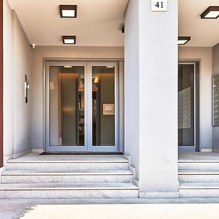Cenisio Elyon Apartment Милано Екстериор снимка